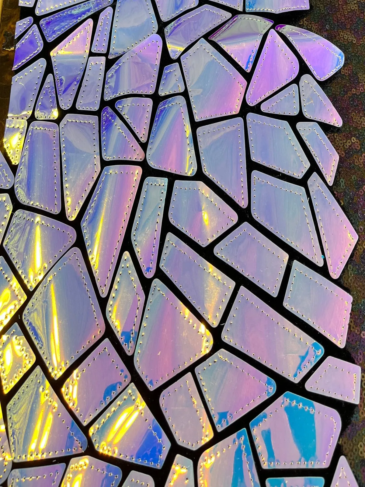 Geometric Irregular Holographic Sequins